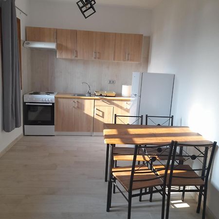 Appartement Oasis 1 à Meyísti Extérieur photo